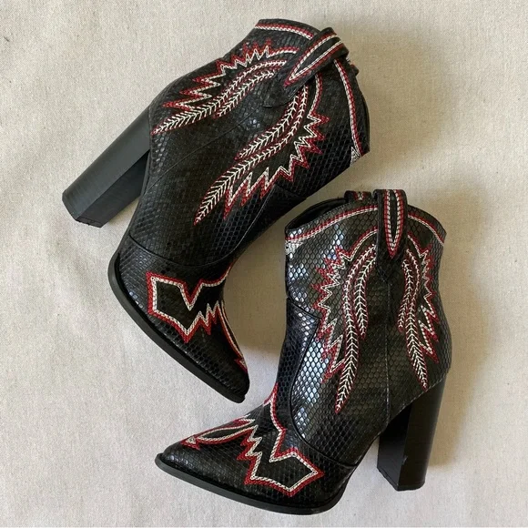 Liliana Rosana-3 Western Boots - Picture 3 of 12